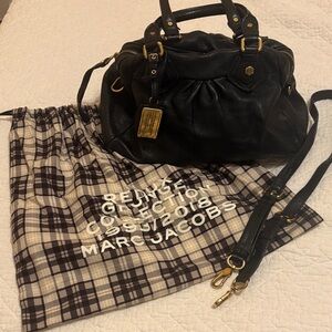 EUC Marc Jacobs Black Leather Satchel w/ Gold Accents